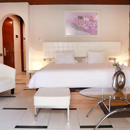 La Violeta & Chill Out 4*