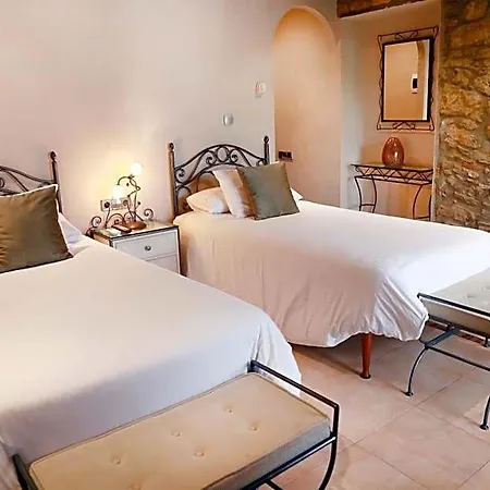 La Violeta & Chill Out Hotel