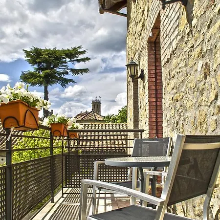 La Violeta & Chill Out Hotel 4*